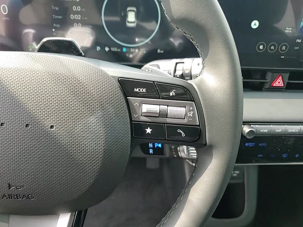 New 2025 Hyundai Ioniq 5 SE image 18