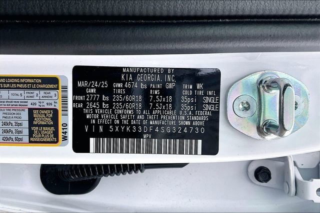 Used 2025 Kia Sportage EX w/ Premium Package FWD image 16