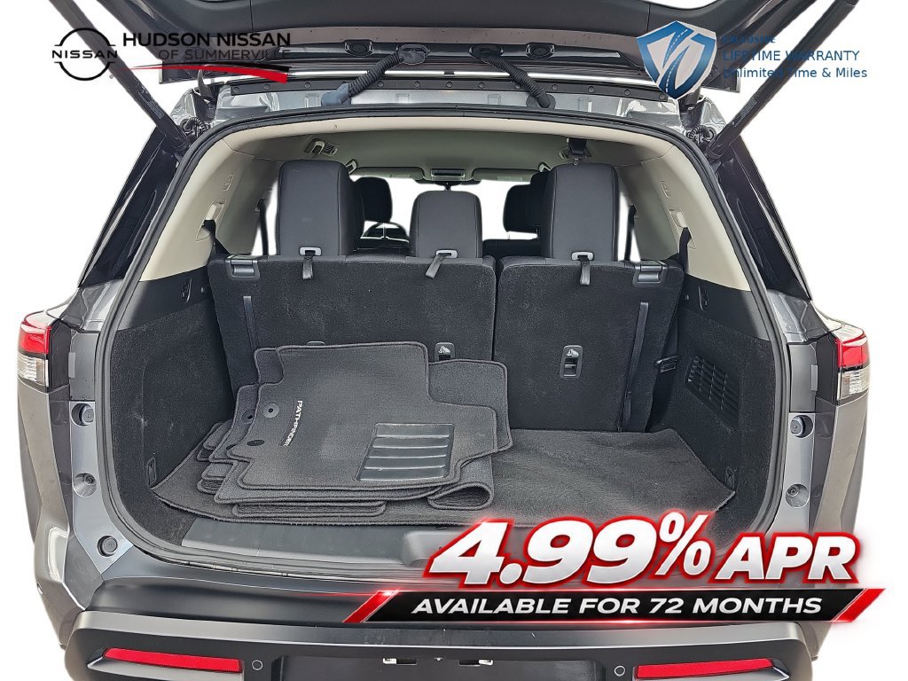 Used 2026 Nissan Pathfinder SV FWD image 30