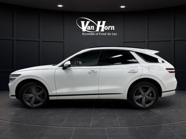 Used 2025 Genesis GV70 3.5T Sport w/ Sport Prestige Package image 13