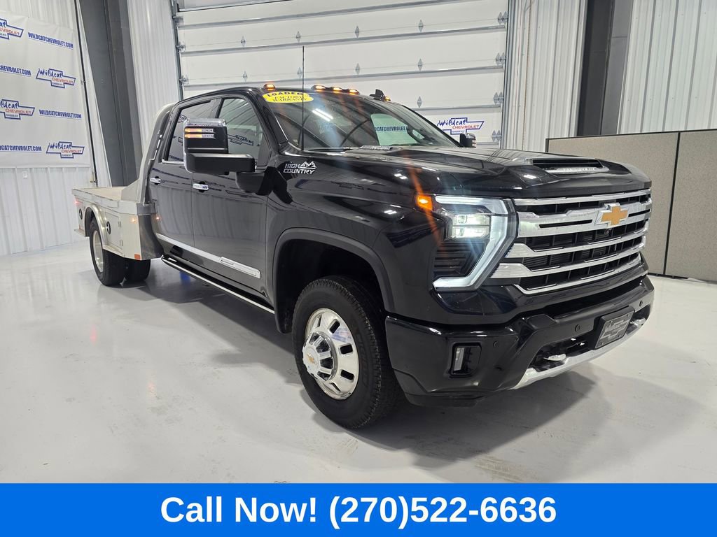 Used 2025 Chevrolet Silverado 3500 High Country w/ High Country Premium Package image 14