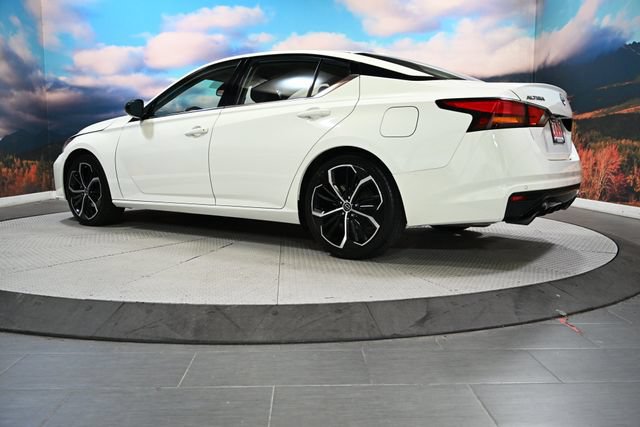 Used 2024 Nissan Altima 2.5 SR FWD image 6