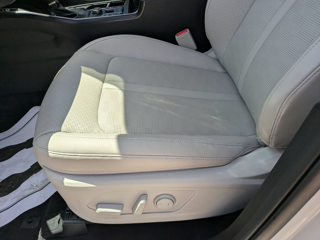 Certified 2026 Kia Sorento S FWD image 21