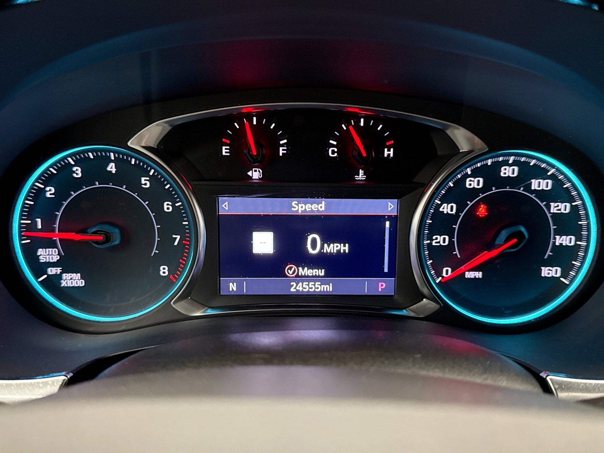 Used 2023 Chevrolet Traverse RS image 13