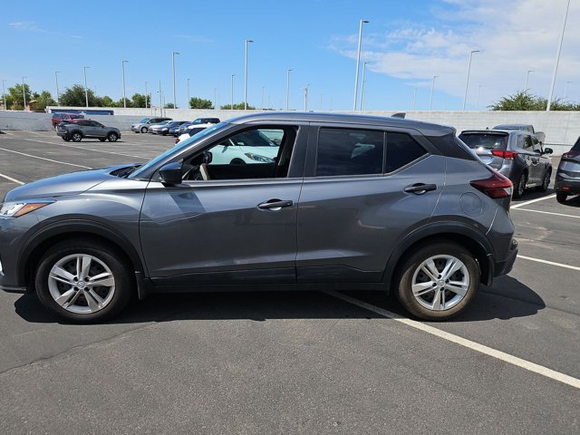 Used 2022 Nissan Kicks S FWD image 8