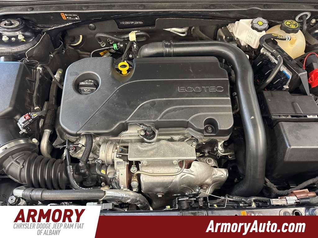 Used 2023 Chevrolet Malibu LT image 37