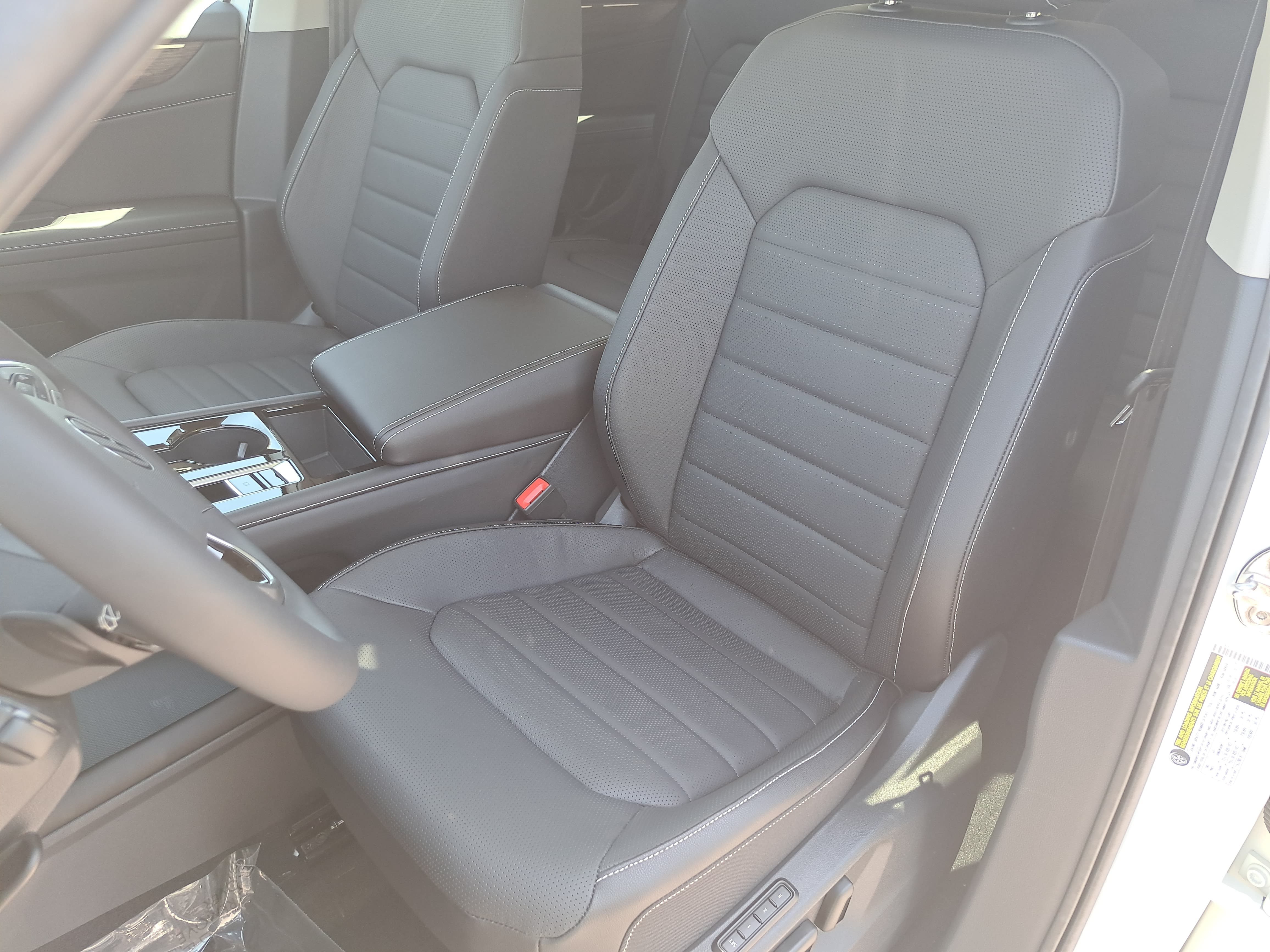 New 2026 Volkswagen Atlas SEL AWD/4WD image 16