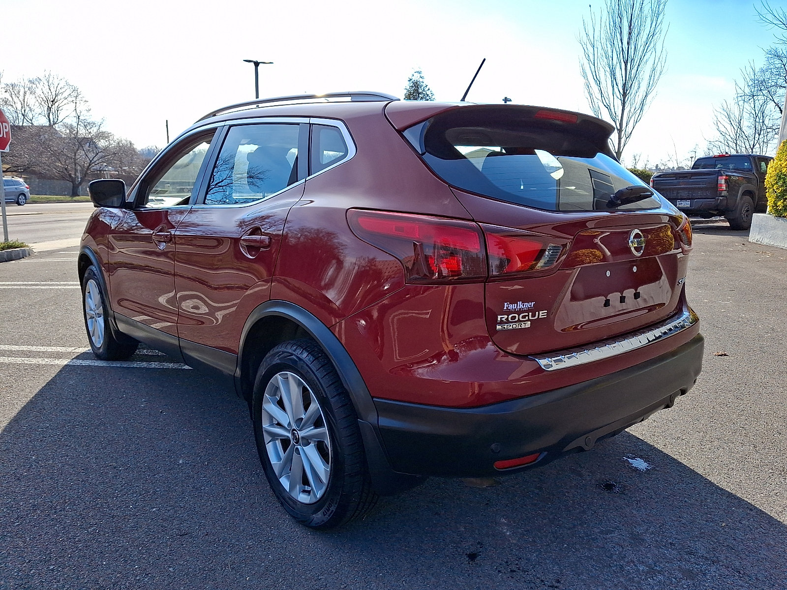 Certified 2019 Nissan Rogue Sport SV w/ Technology Package image 4