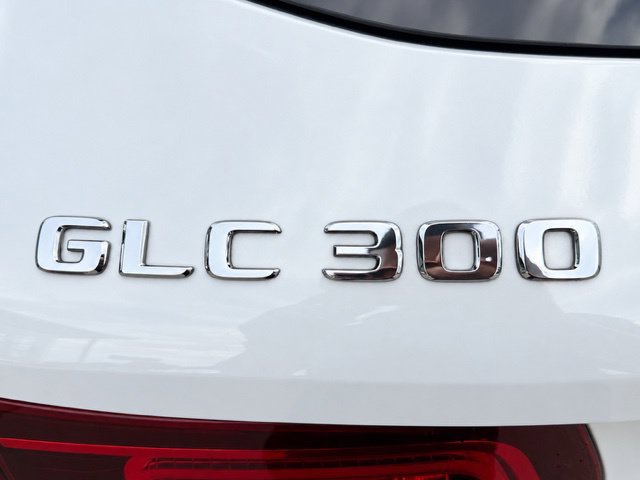 Used 2022 Mercedes-Benz GLC 300 4MATIC image 8