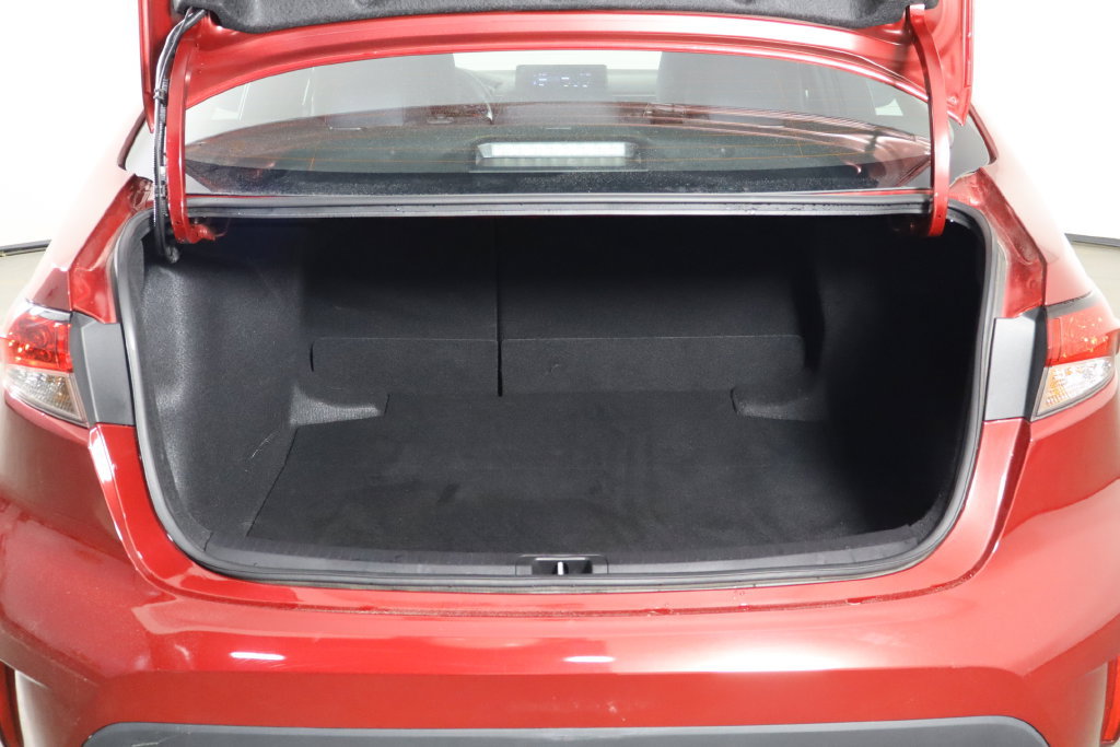 Used 2024 Toyota Corolla LE FWD image 18