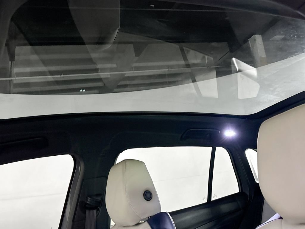 Certified 2025 Volkswagen ID.4 Pro S image 19