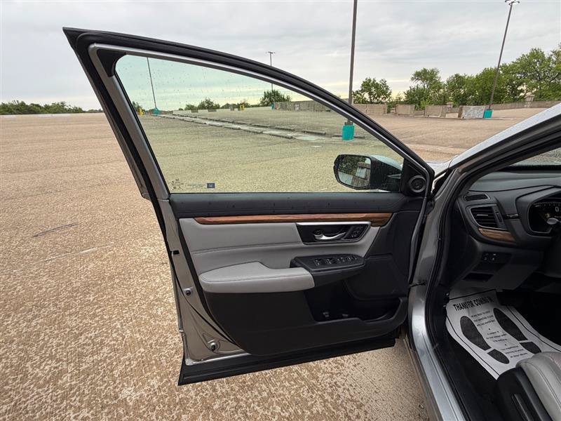 Used 2017 Honda CR-V Touring image 23