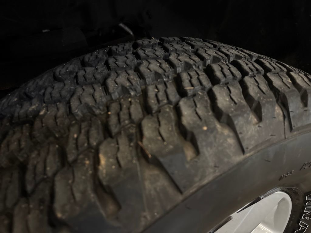 Used 2024 RAM 1500 Classic SLT image 23