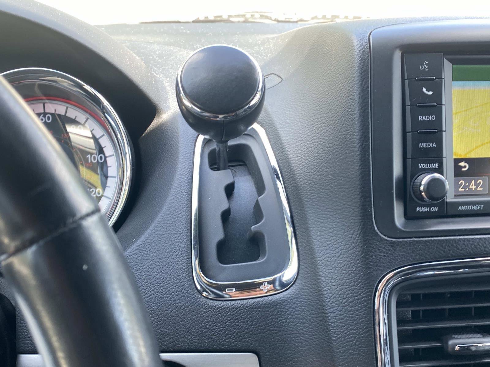 Used 2019 Dodge Grand Caravan GT image 29