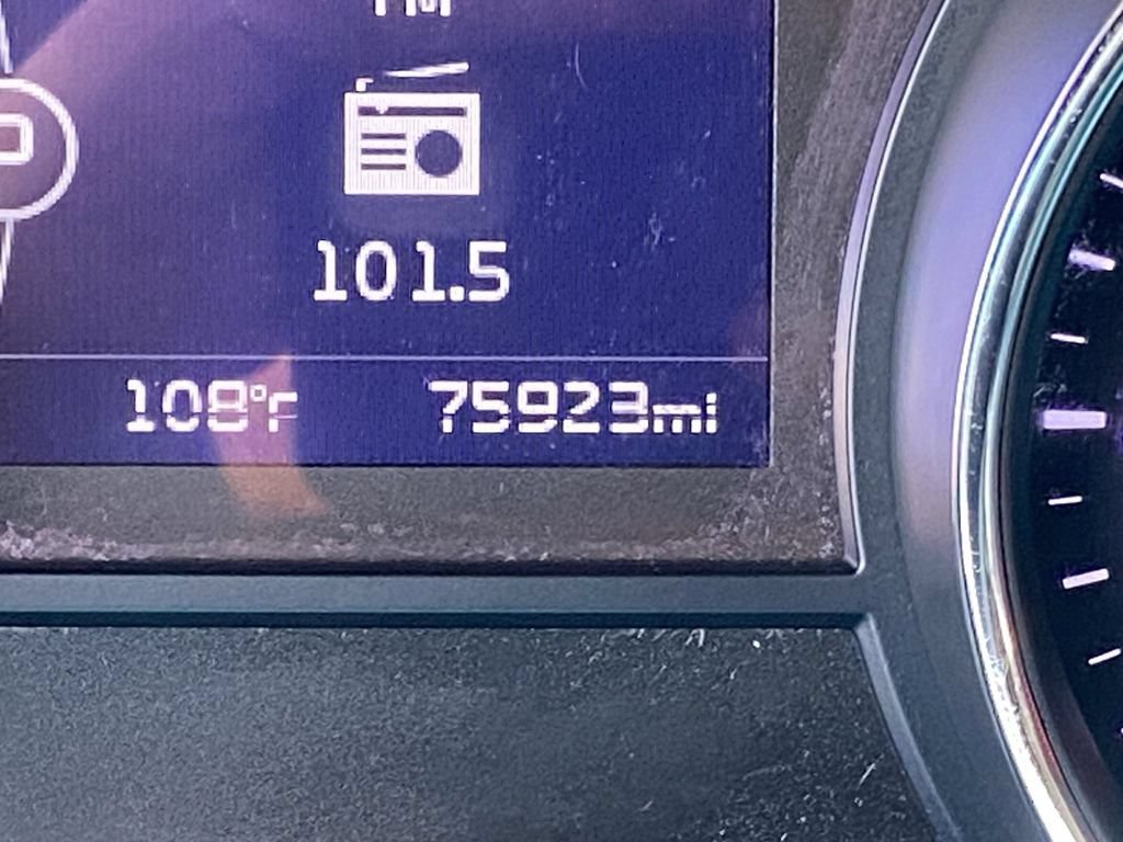 Used 2017 Kia Sedona LX w/ LX Essentials Premium Package FWD image 32
