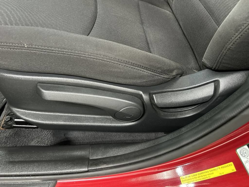 Used 2016 Hyundai Elantra Value Edition FWD image 10