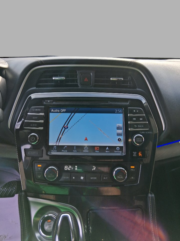 Used 2018 Nissan Maxima 3.5 SV image 21