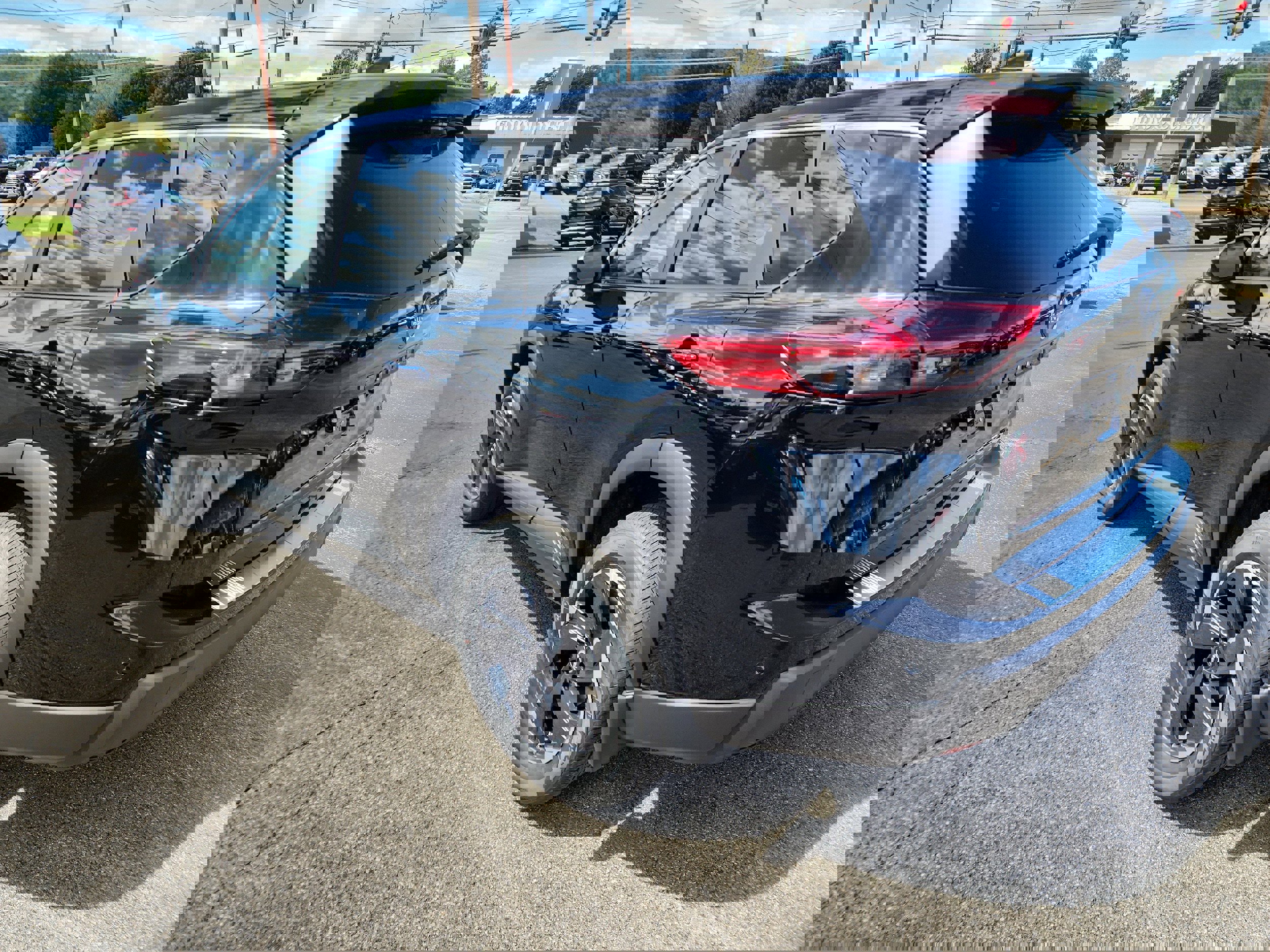 New 2026 Nissan Rogue SV image 6