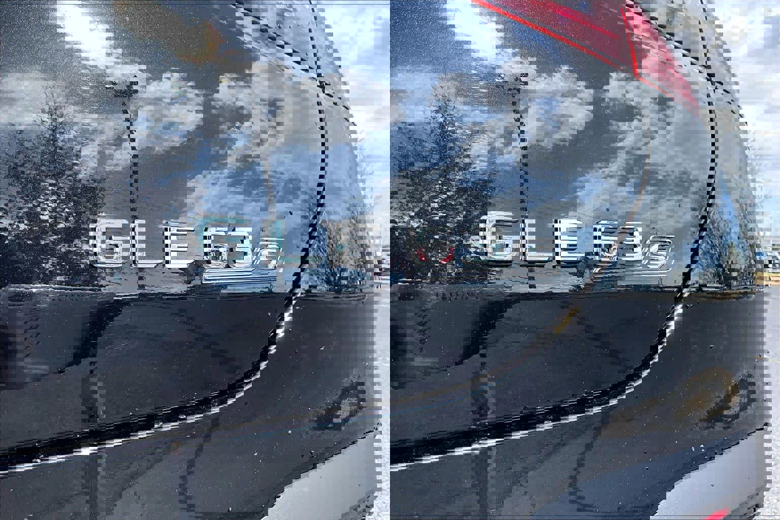 Certified 2025 Mercedes-Benz GLE 63 AMG S image 31