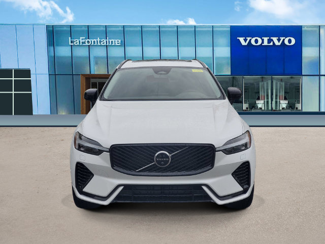 New 2027 Volvo XC60 T8 Plus AWD/4WD image 2