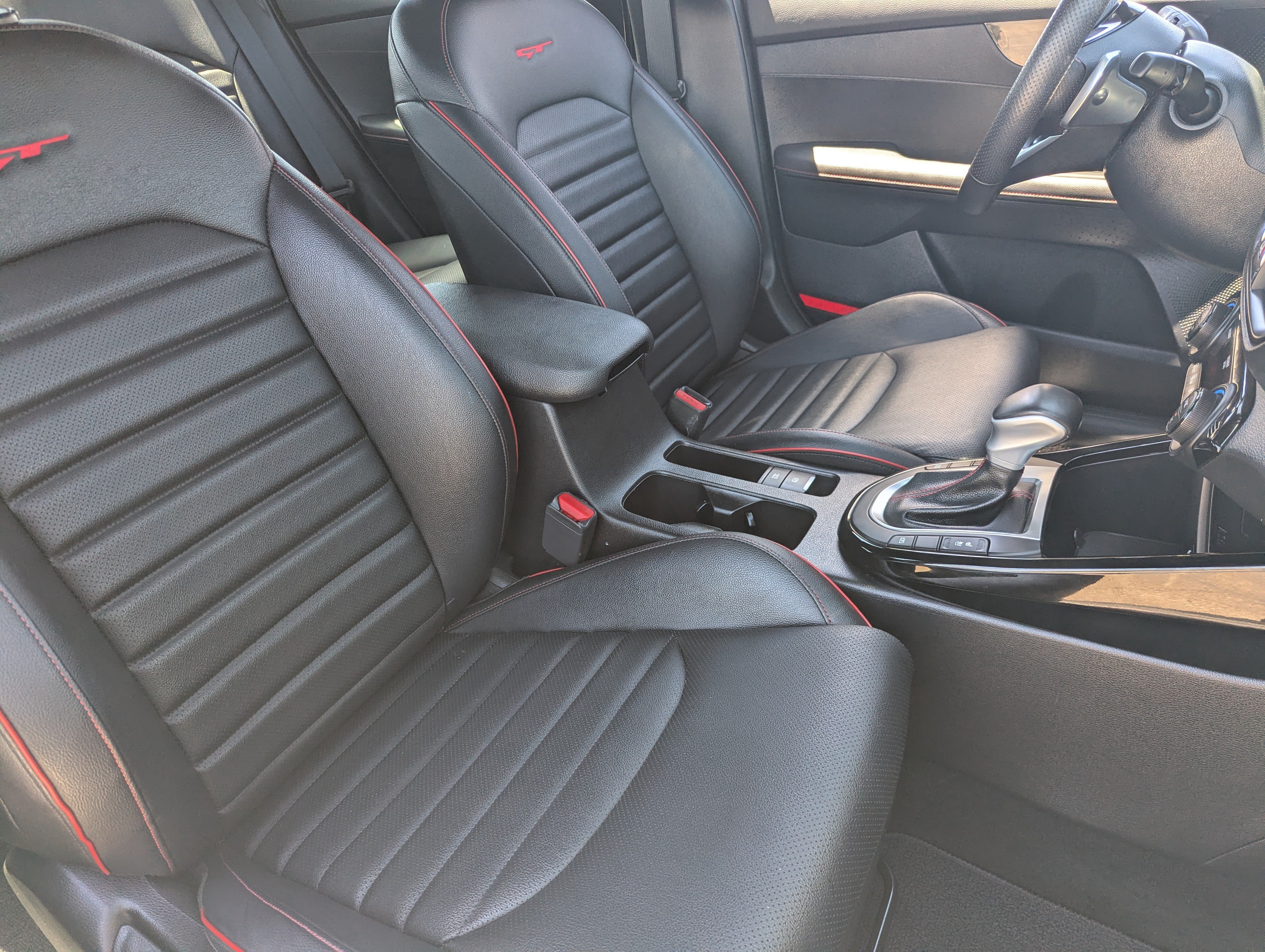 Certified 2023 Kia Forte GT w/ GT2 Package FWD image 8