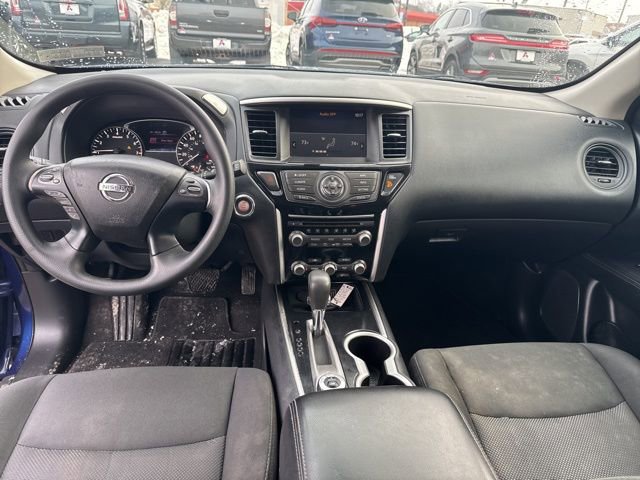 Used 2020 Nissan Pathfinder S AWD/4WD image 15