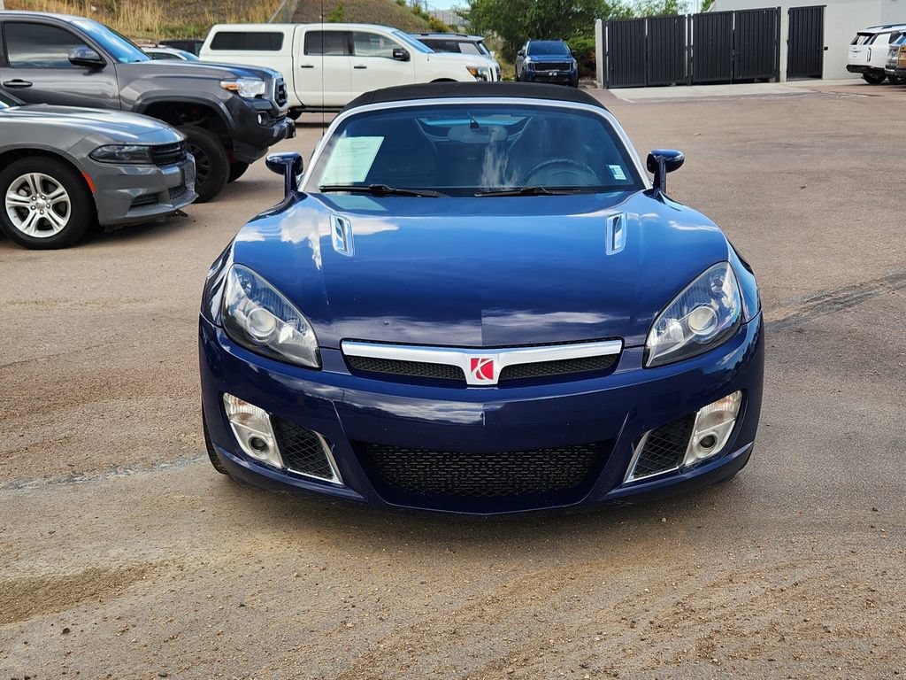 Used 2009 Saturn Sky Red Line RWD image 2