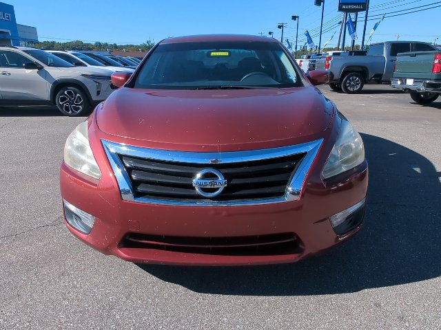 Used 2014 Nissan Altima 2.5 S w/ Display Audio Package FWD image 4