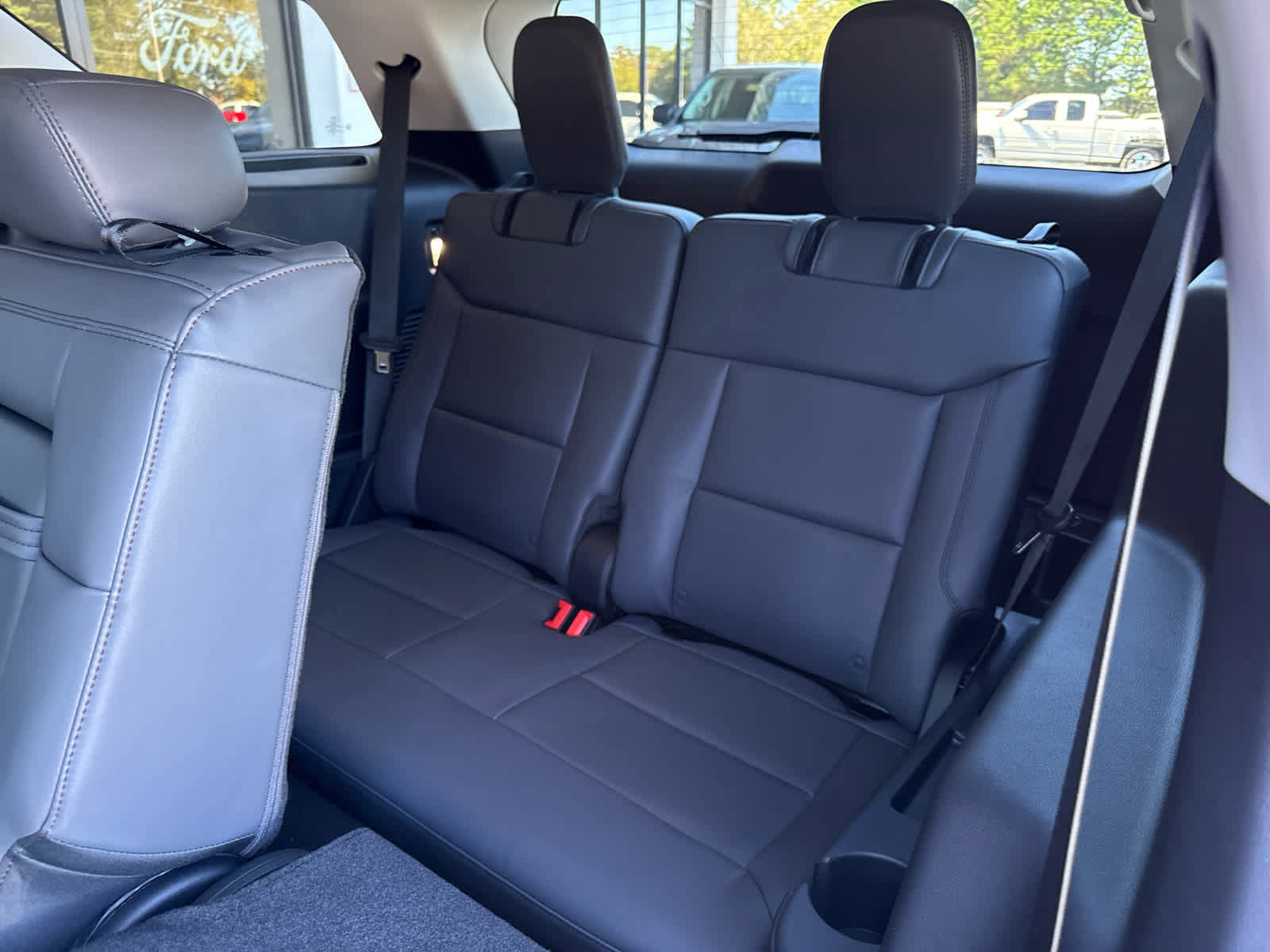 New 2025 Ford Explorer Active w/ Active Comfort Package image 25