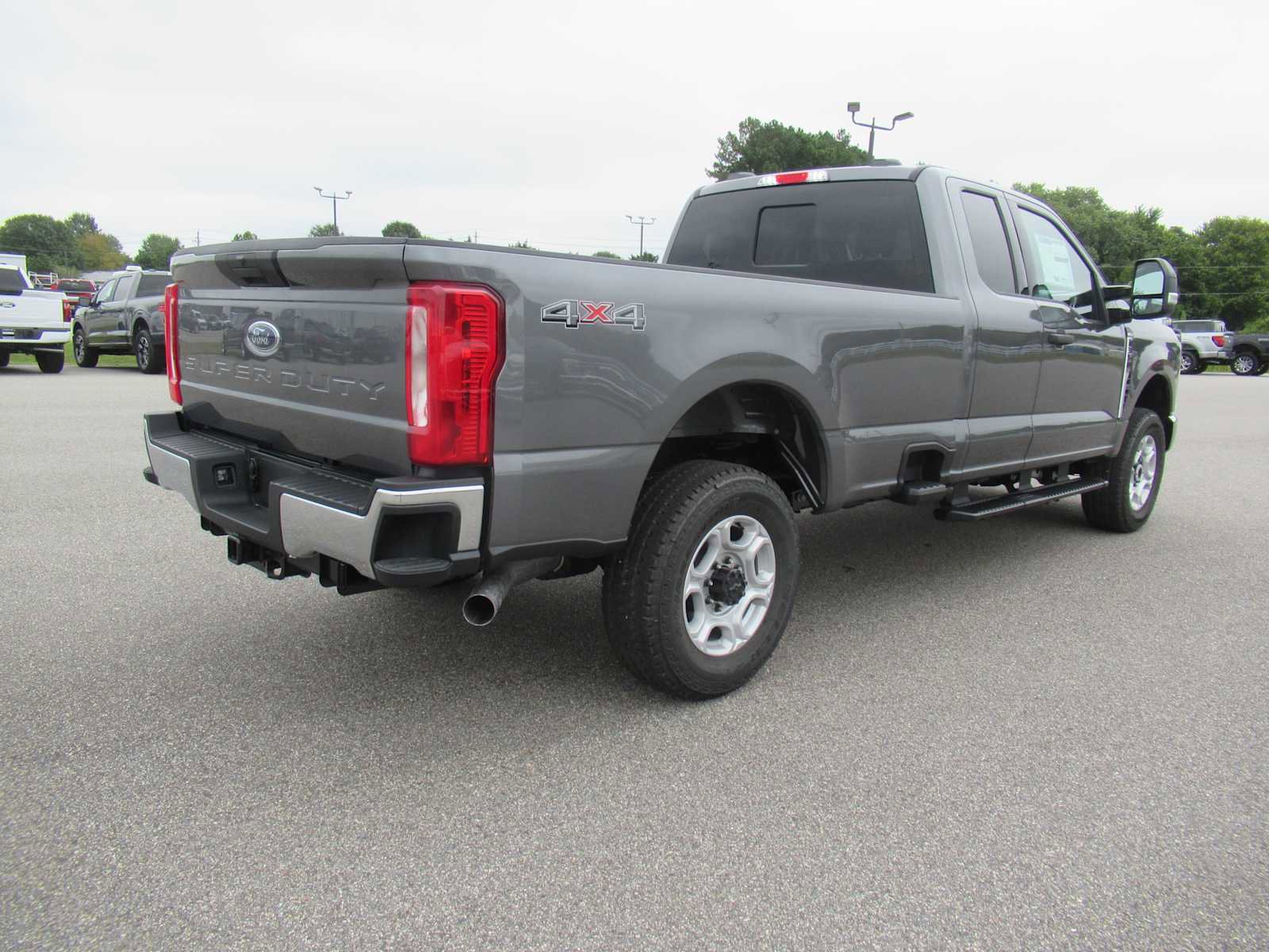 New 2026 Ford F350 XLT image 5