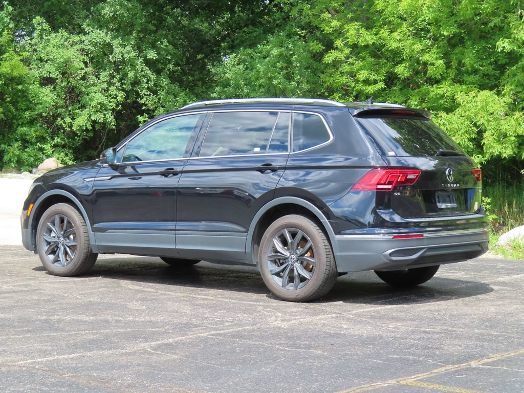 Used 2024 Volkswagen Tiguan SE AWD/4WD image 6