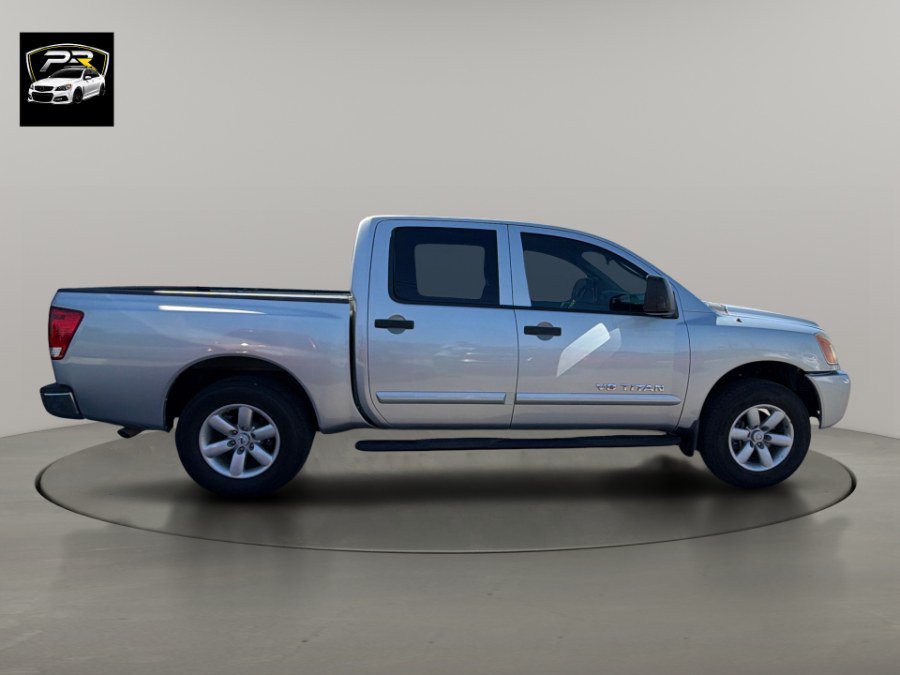 Used 2011 Nissan Titan SV w/ SV Premium Utility Pkg RWD image 6