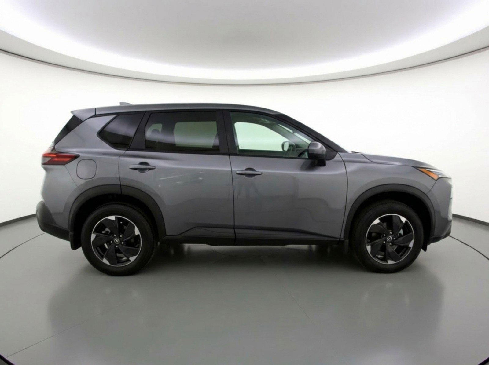 Used 2025 Nissan Rogue SV FWD image 11