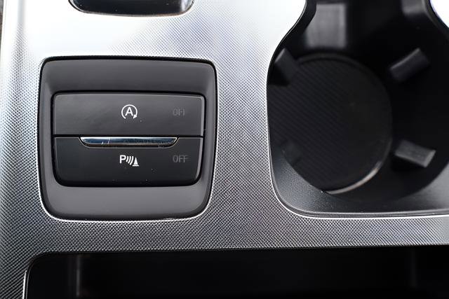 Used 2022 Ford Edge Titanium image 27