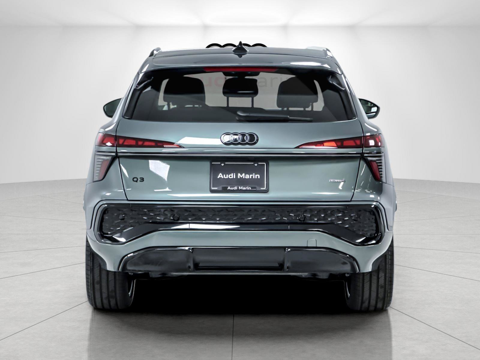 New 2026 Audi Q3 quattro 2.0T AWD/4WD image 4