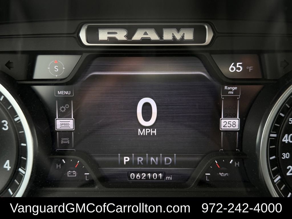 Used 2022 RAM 1500 Laramie AWD/4WD image 16