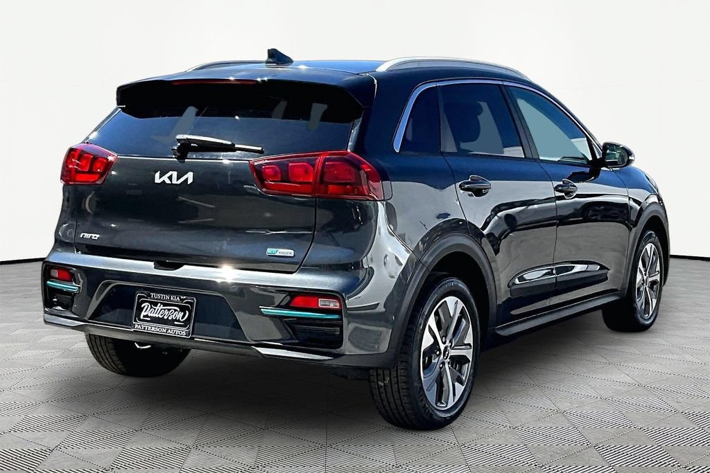 Used 2022 Kia Niro EX FWD image 3