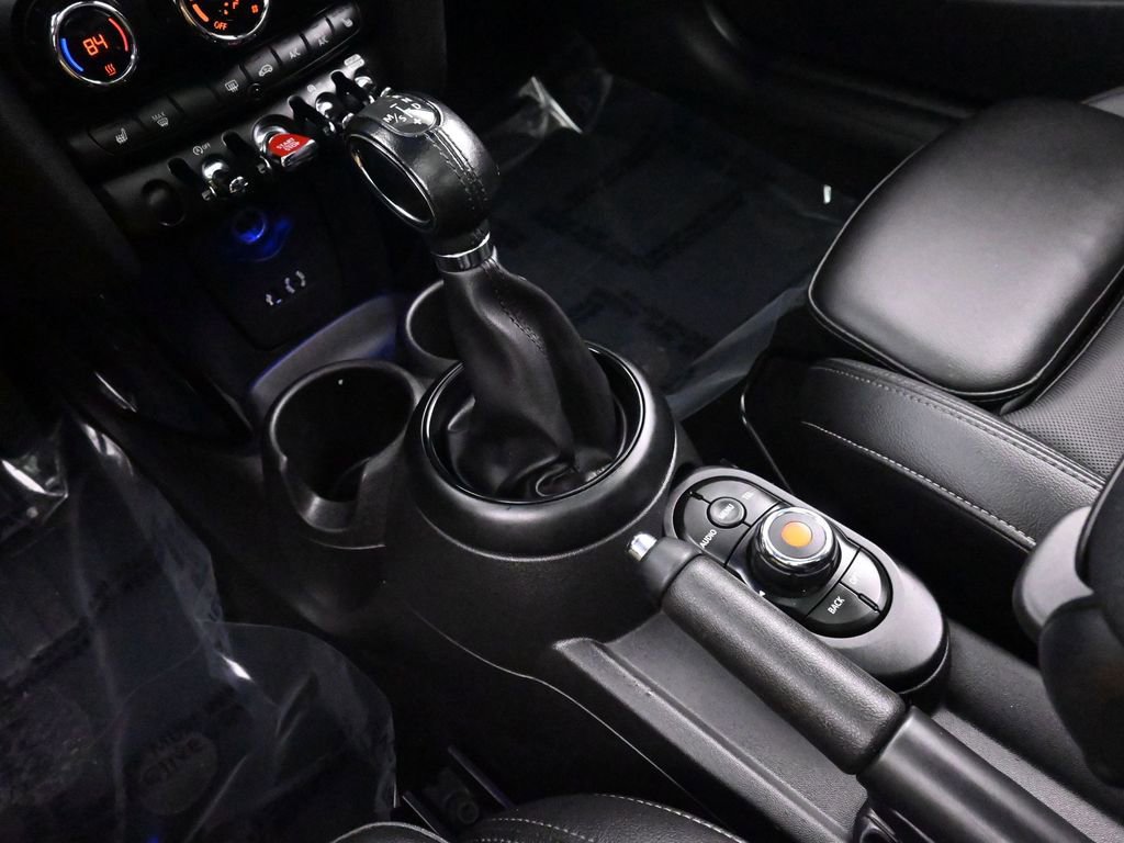 Used 2018 MINI Cooper S image 27