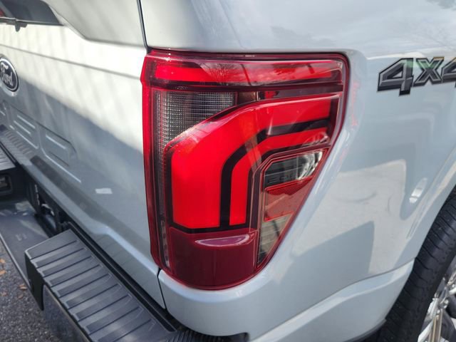 Used 2025 Ford F150 Lariat w/ Equipment Group 501A Mid image 10