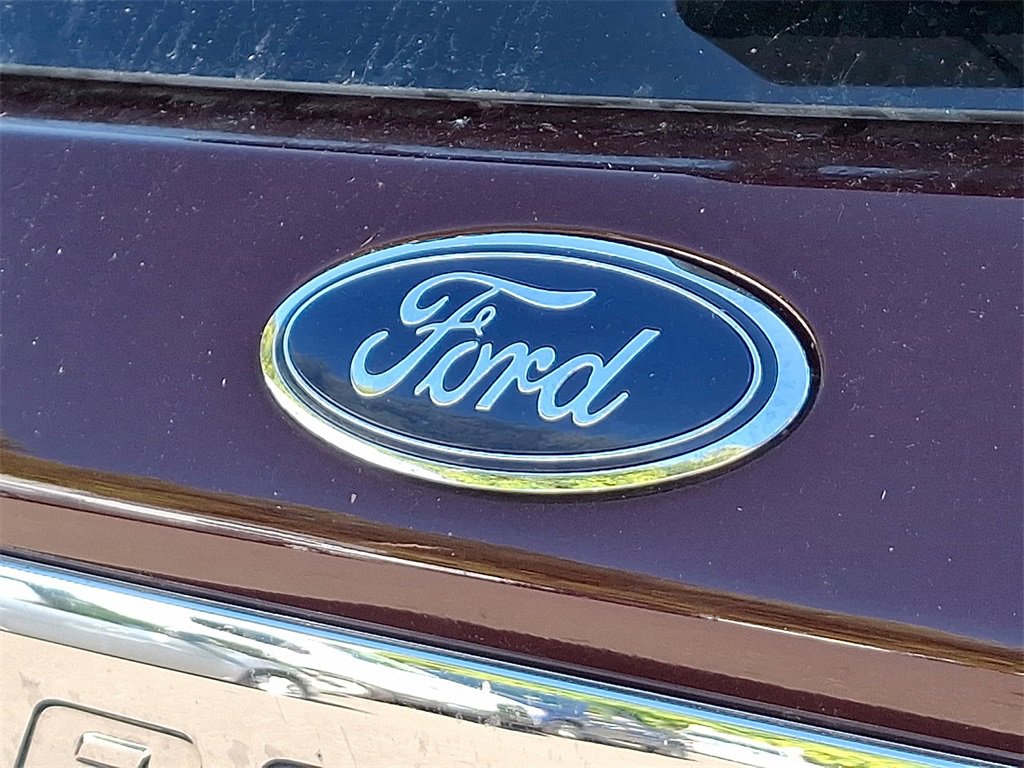 Certified 2022 Ford Explorer XLT w/ Equipment Group 202A image 31