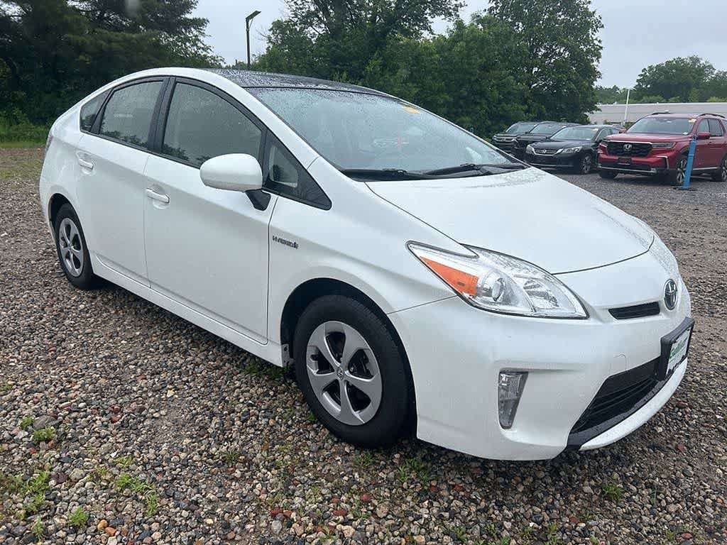 Used 2013 Toyota Prius Four w/ Deluxe Solar Roof Pkg FWD image 3