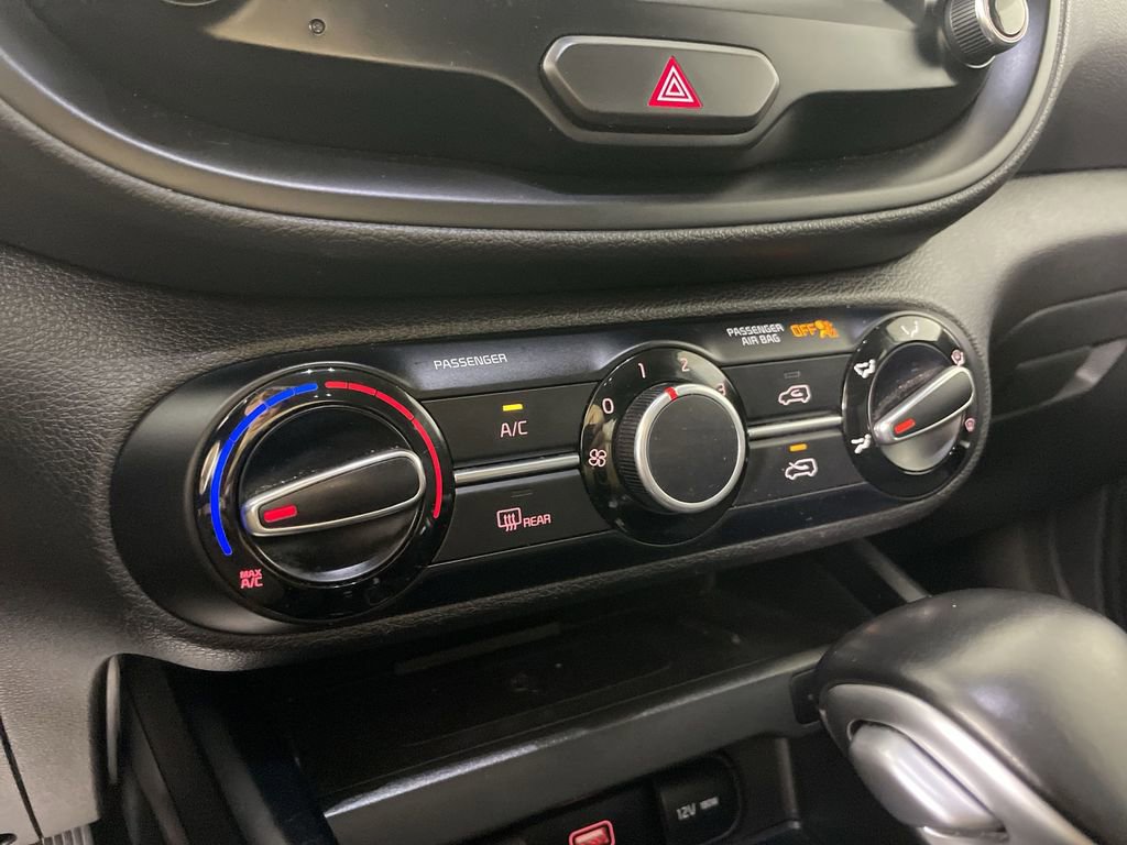 Used 2020 Kia Soul GT-Line w/ GT 2.0L Power Sunroof Package image 17