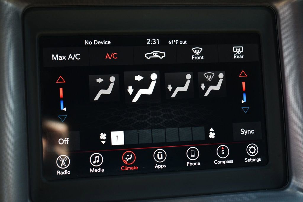 Used 2022 Dodge Charger SXT image 43