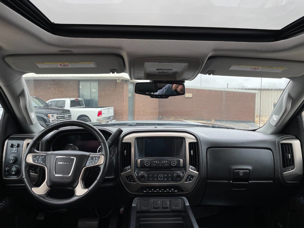 Used 2016 GMC Sierra 3500 Denali w/ Duramax Plus Package image 30