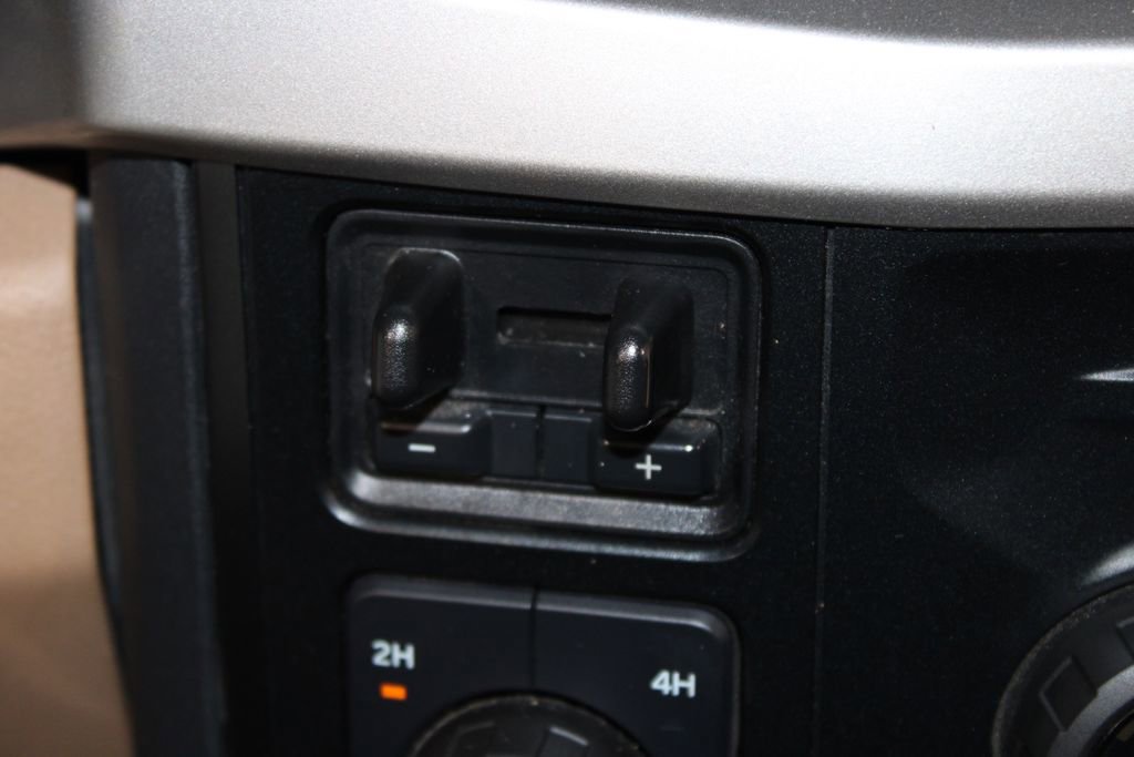 Used 2023 Ford F350 XLT w/ 360-Degree Camera Package image 30