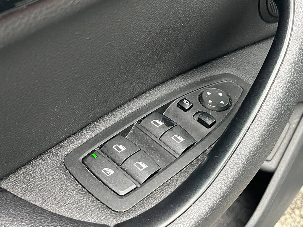 Used 2022 BMW X1 sDrive28i w/ Convenience Package FWD image 20