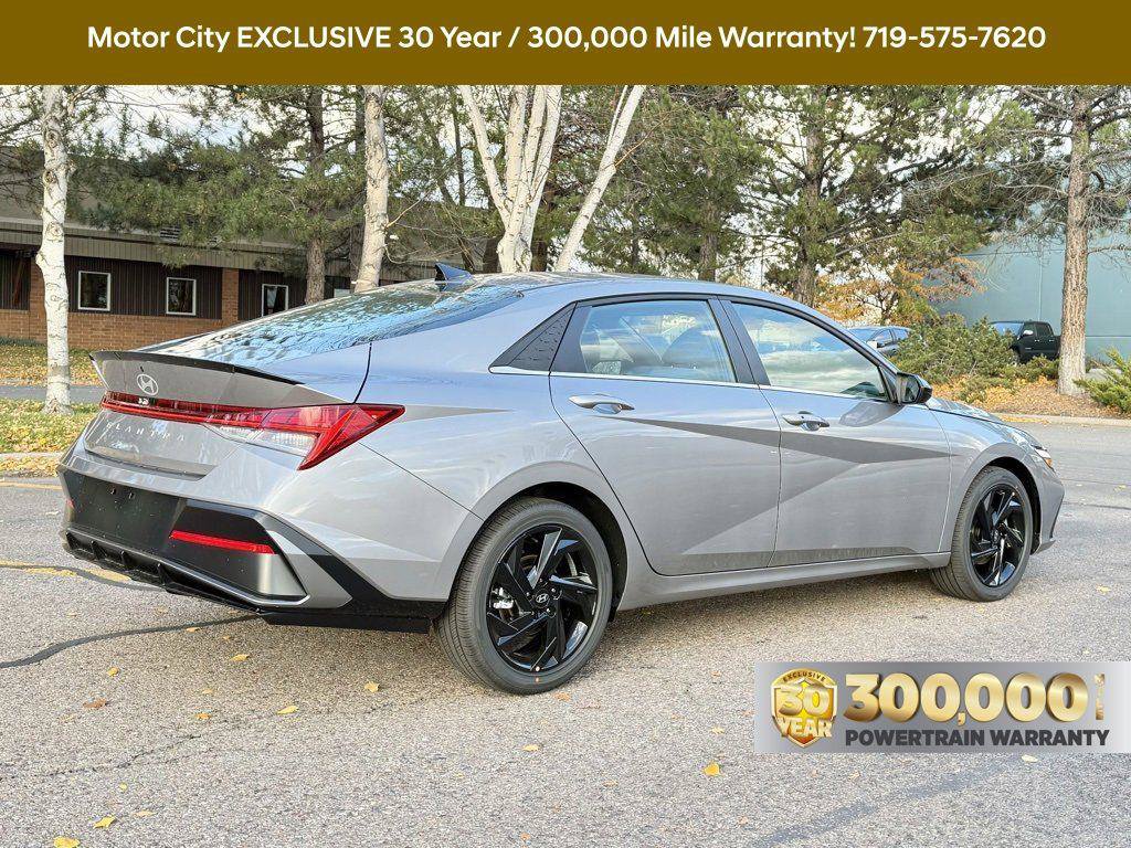 New 2026 Hyundai Elantra Sport FWD image 7