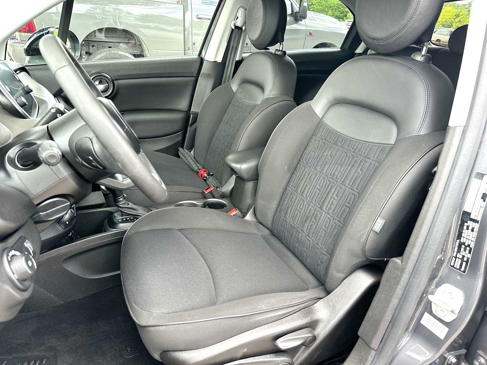 Used 2023 FIAT 500X Pop AWD/4WD image 17