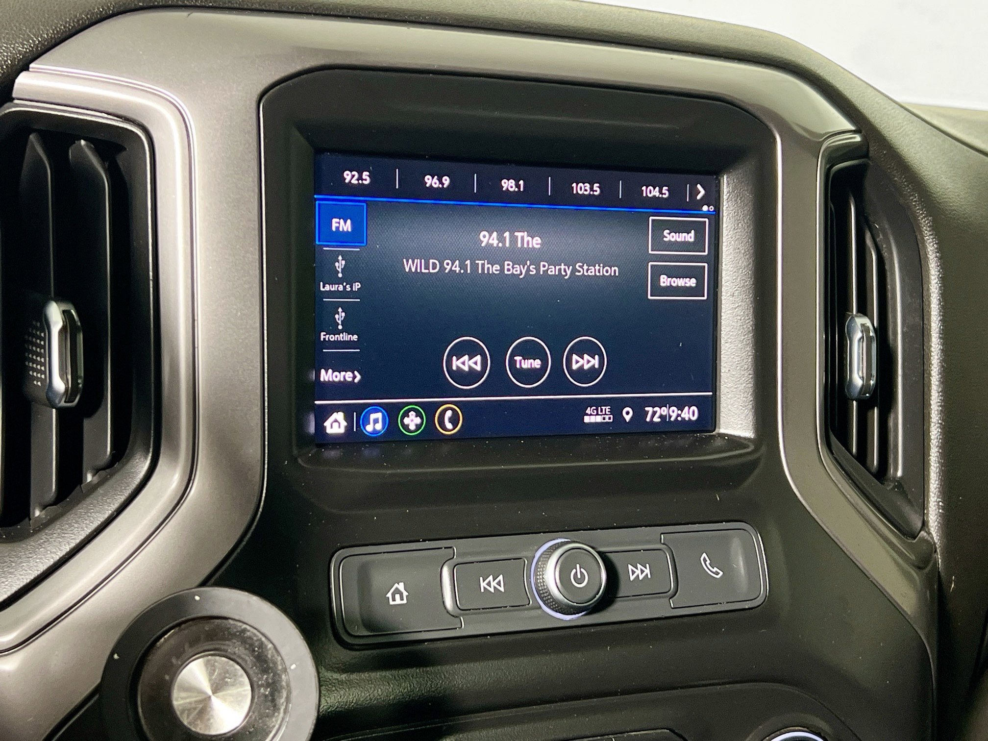 Used 2021 Chevrolet Silverado 2500 Custom w/ Custom Value Package image 27