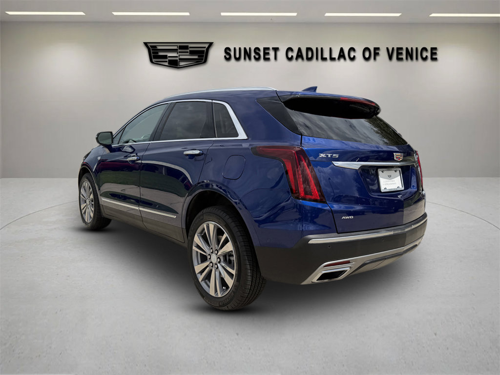 Certified 2026 Cadillac XT5 Premium Luxury w/ Driver Assist Package AWD/4WD image 5